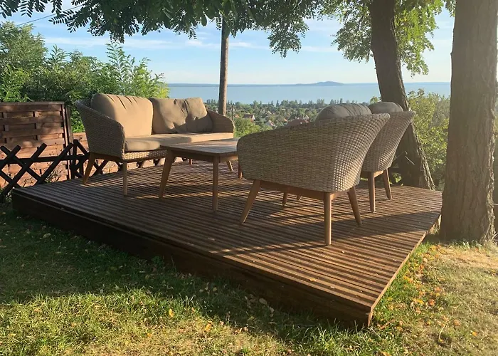 Hillside * Révfülöp